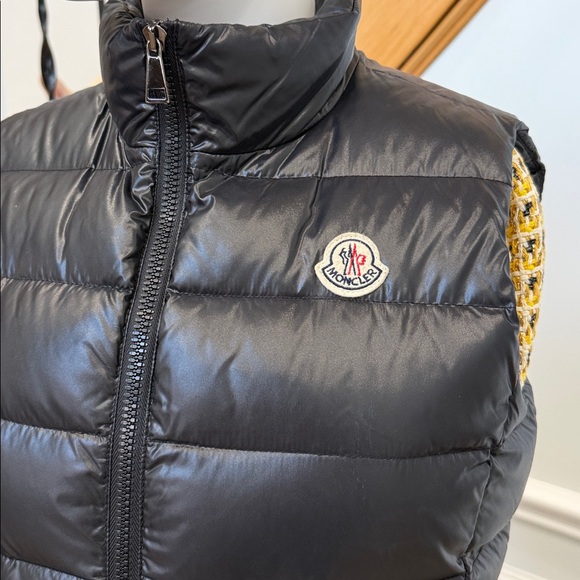Moncler Shiny Black Quilted Vest - Picture 4 of 11